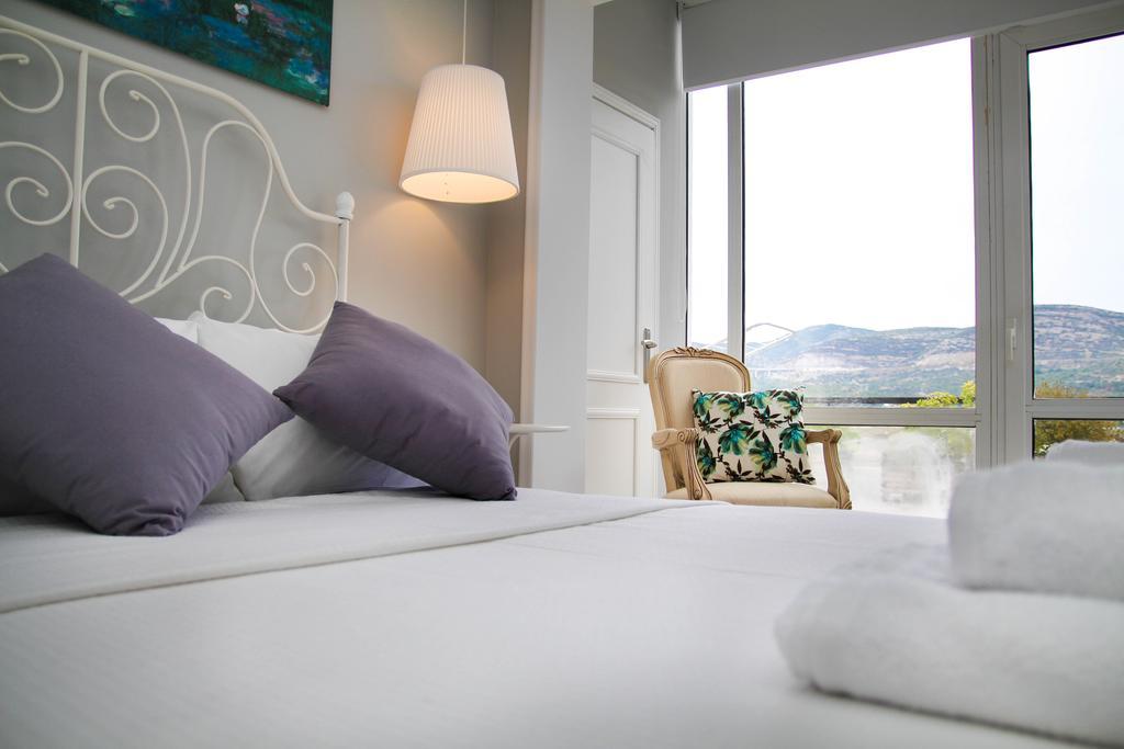 Port View Suites カヴァラ エクステリア 写真